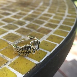 925 sterling silver ring - heart with wings